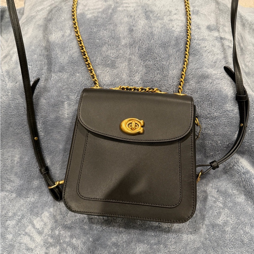 Coach Black Leather Crossbody Bag with Gold Chain